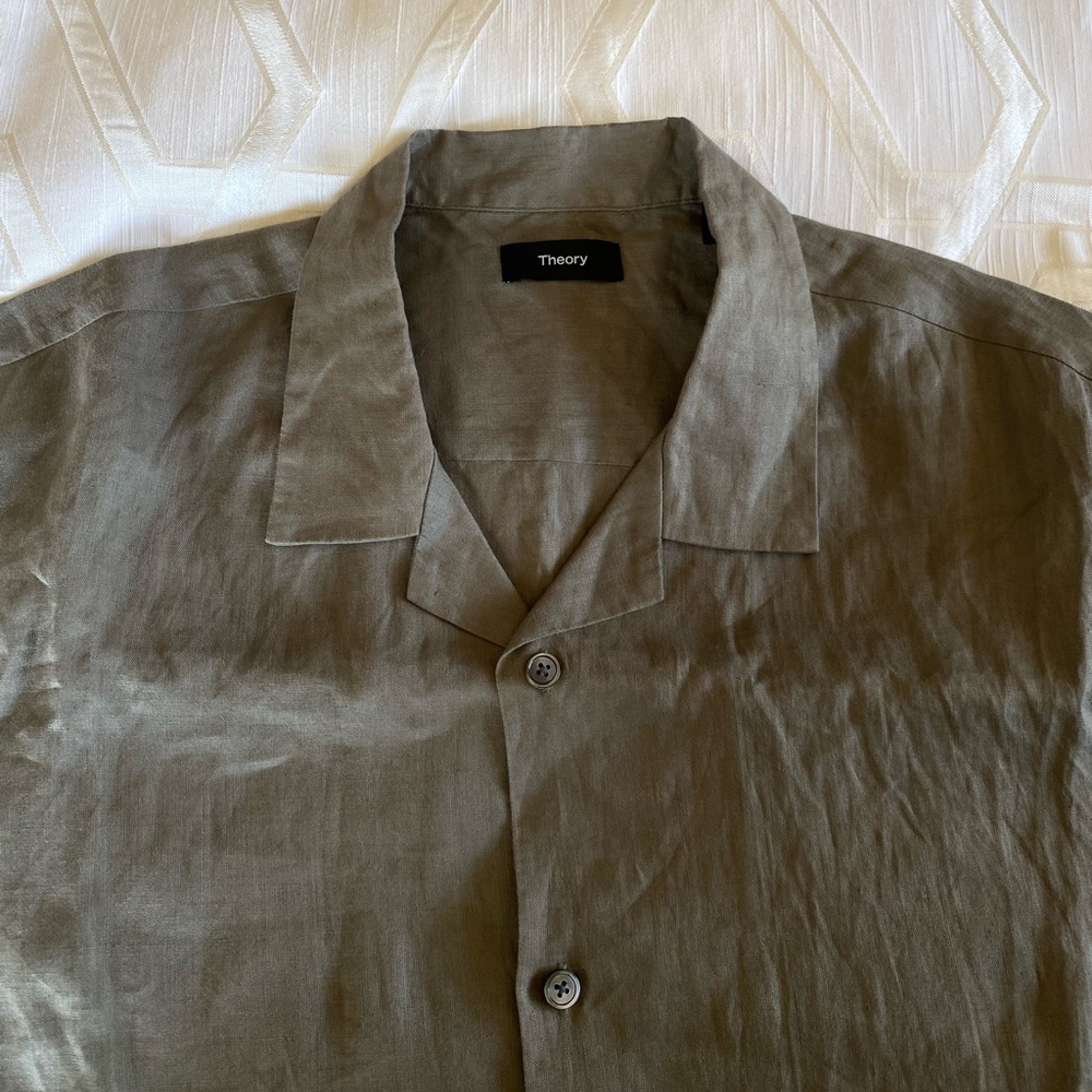 Theory shirt